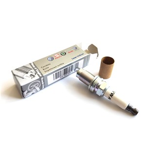 AUDI A1 A3 1.2T 1.4T 03F 905 600 A VW CBZB CADDY 1.2T GOLF JETTA 1.4T 03F905600A TIGUAN 5N 1.4T SPARK PLUG