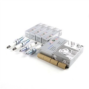 AUDI A3 TT 3.2 V6 101 905 606 A VW GOLF 3.2 MULTIVAN V6 TRANSPORTER 3.2 V6 101905606A SPARK PLUG
